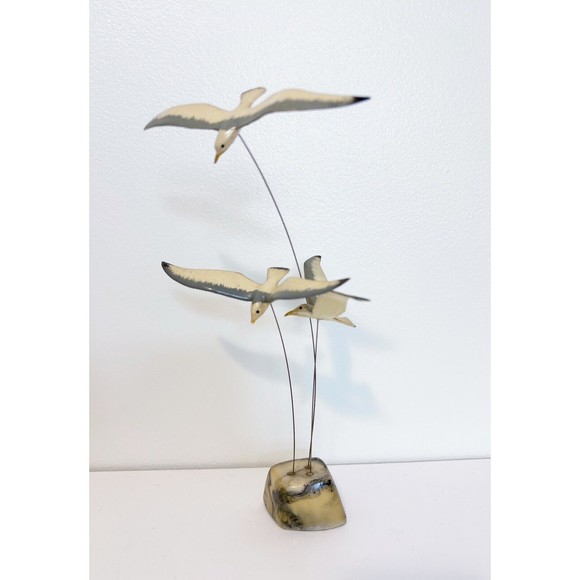 Vintage Seagulls In Flight Sculpture Design 3 Flying Birds On Stems Hong Kong - Picture 1 of 7